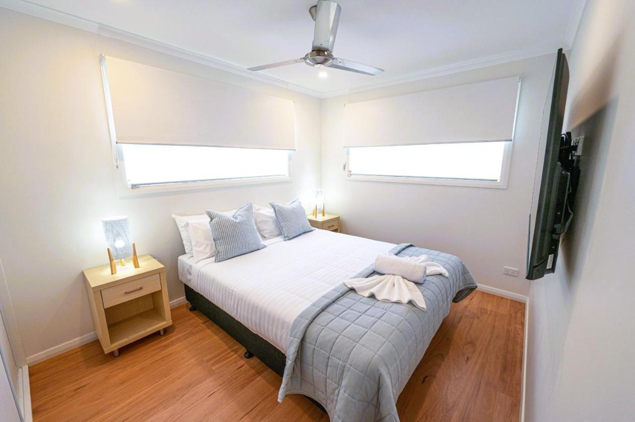 Blue Lagoon Beach Resort Bateau Bay Exterior foto